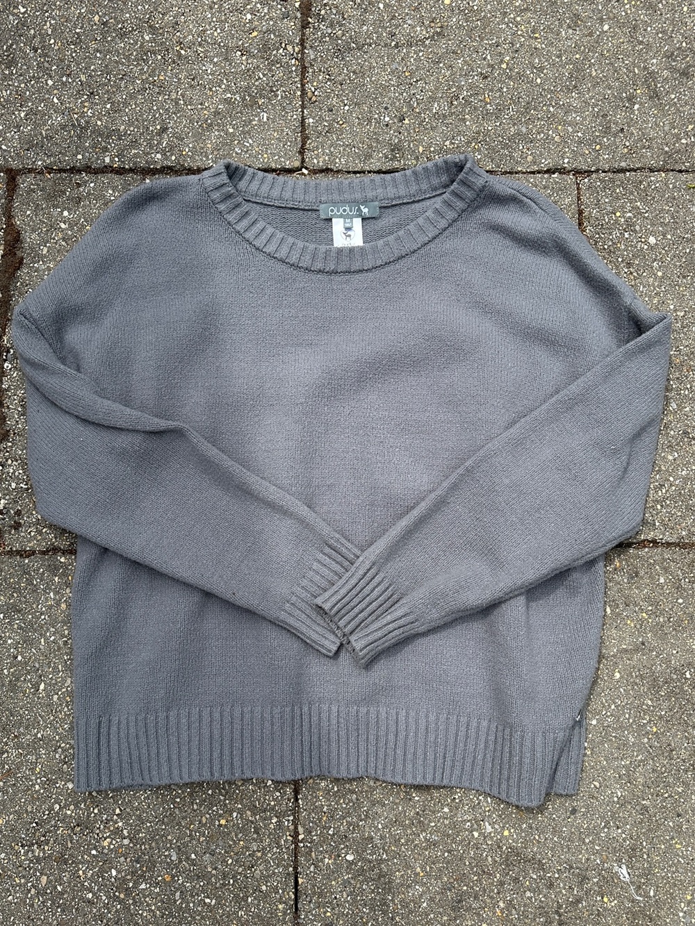 🐨 Pudus Lifestyle Co. Ultra-Cozy Crewneck Knit Sweater - Size M